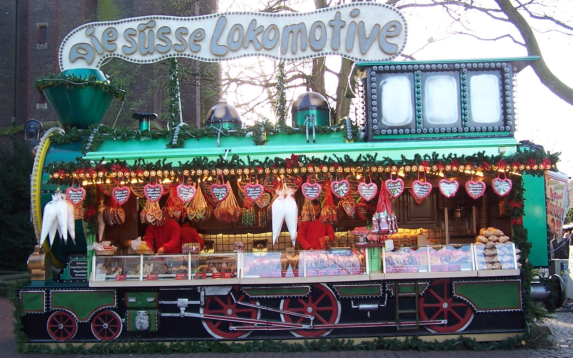 Nach 1983 stand die Süße Lokomotive erst wieder im Jahre 2008 auf einem Weihnachtsmakrt. Bild WM in Moers