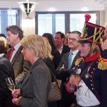 gaeste-beim-empfang-von-dr-margit-ramus